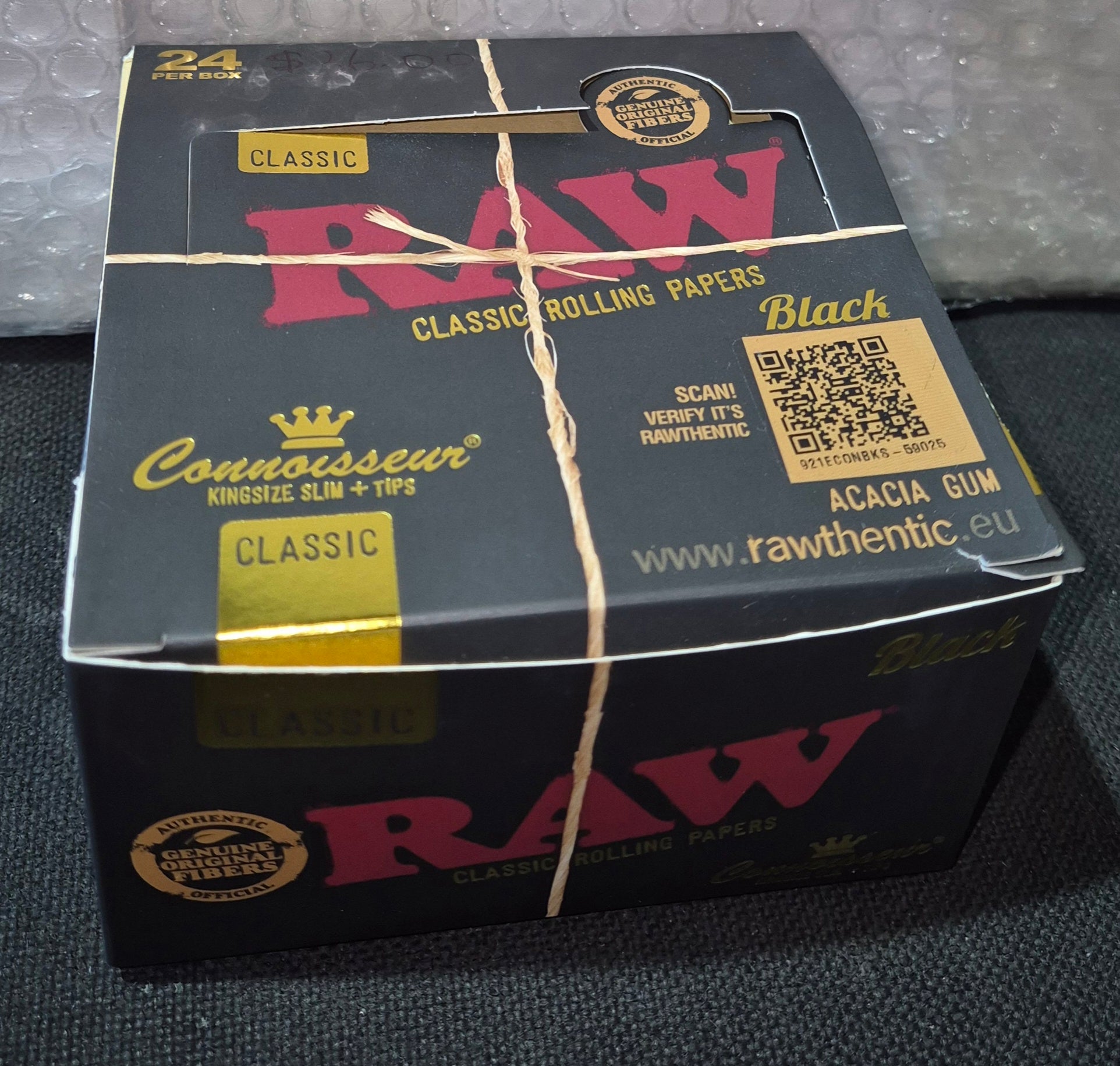 RAW Classic Rolling Papers
