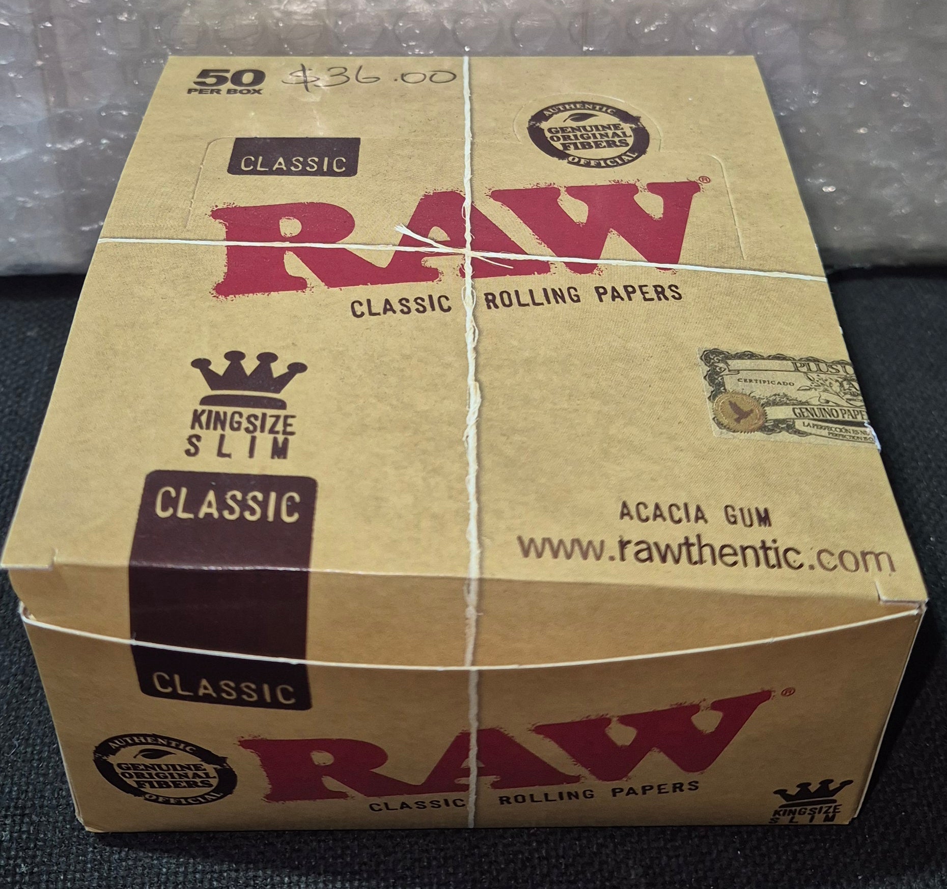 RAW Classic rolling papers