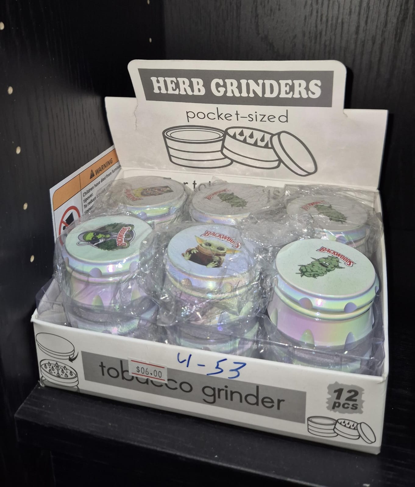 TOBACCO/HERB POCKET-SIZED GRINDERS 12 PER PACK