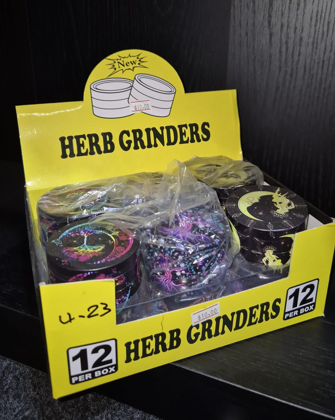 TOBACCO/HERB GRINDERS 12 PER PACK
