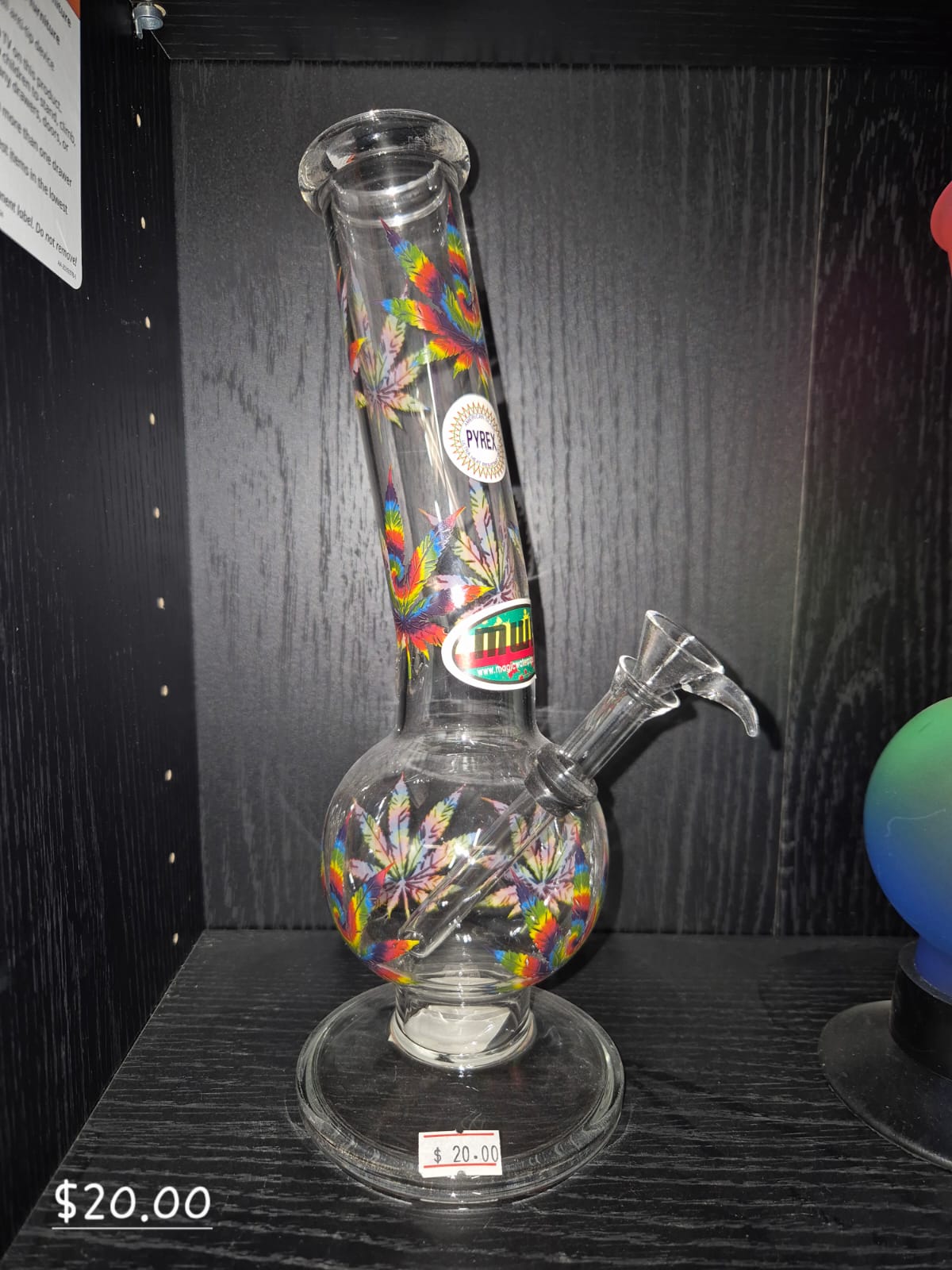 GLASS WATER PIPE RAINBOW COLOR LEAF DESIGNS 25 PER BOX